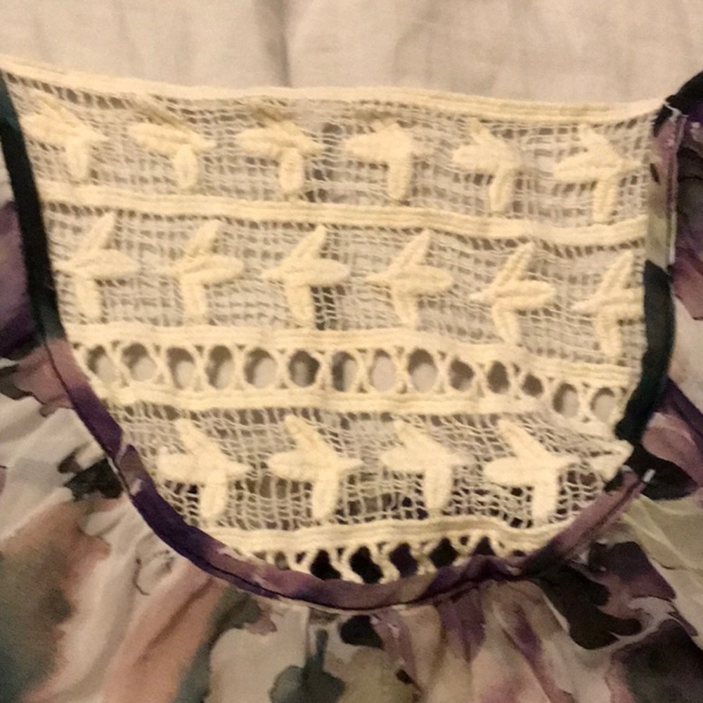 😻3/20 Spring top - Picture 3 of 5